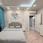 Apartman 16 Kamanina 2-bedrooms Odessza
