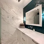 16 Kamanina 2-bedrooms Odessa