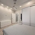 16 Kamanina 2-bedrooms * אודסה