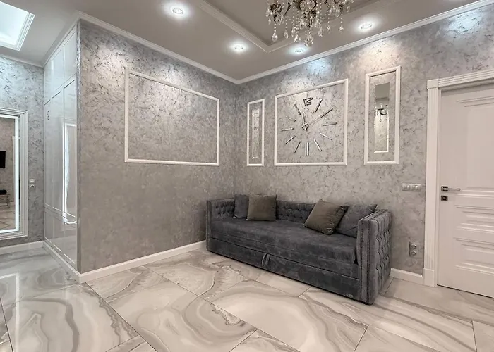 16 Kamanina 2-bedrooms Odessa