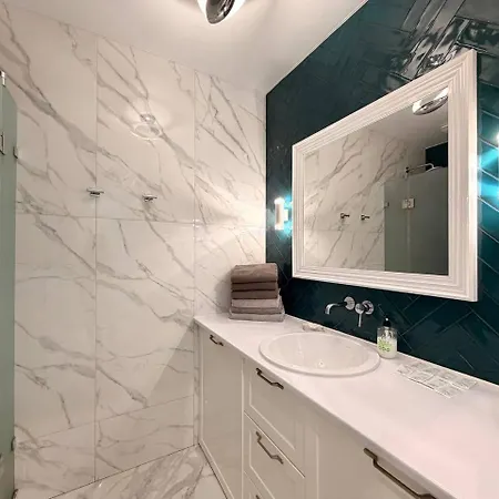 16 Kamanina 2-bedrooms Odessza